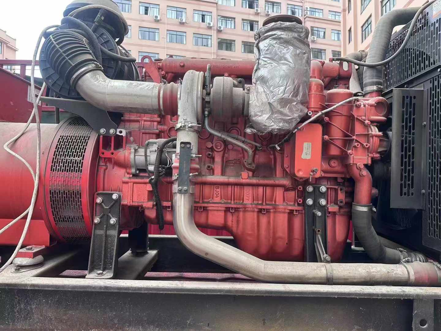 刚察如何选择适合 600kW 柴油发电机组的过载保护器?